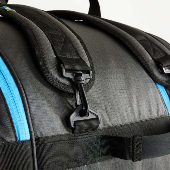 Salming ProTour 12R Racket Bag Black