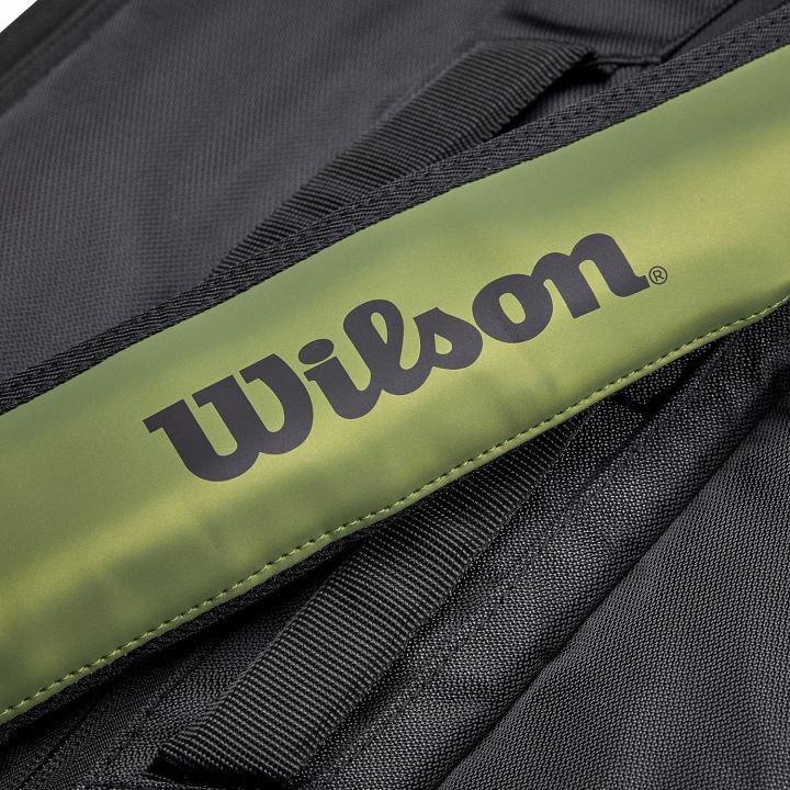Wilson Blade v8.0 Super Tour Pack 15R